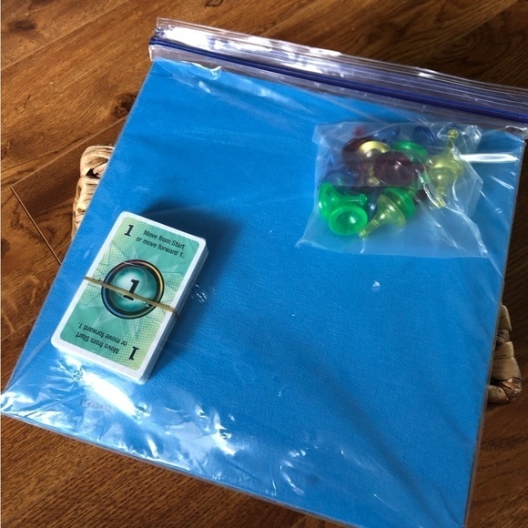 Chutes and ladders board game - Picture 1 of 2